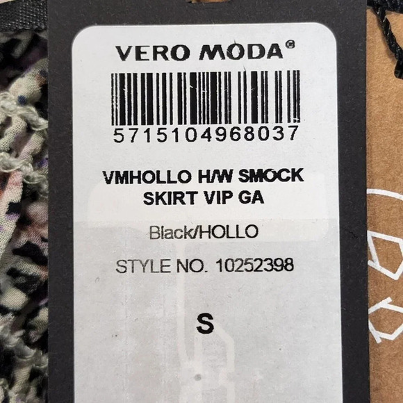Vero Moda Women's Hollo High Waisted Smock Skirt in Black Size S NWT - Picture 7 of 12